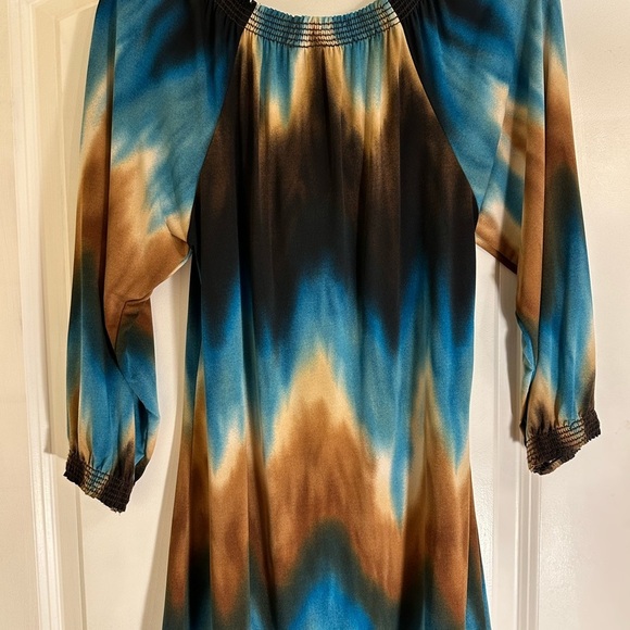 Blue and Brown Tie-Dye Flowy Blouse - Picture 2 of 3